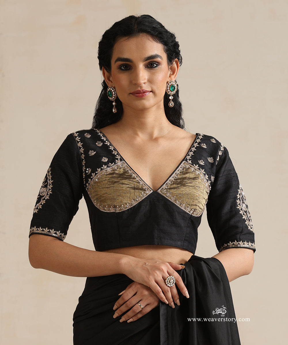 Black_Silk_Blouse_Gold_Tissue_Choli_Cut_Blouse_WeaverStory_02