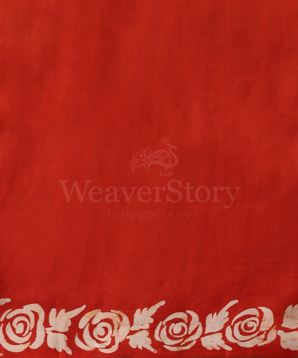 Black_And_Orange_Handloom_Hand_Batik_Mulberry_Silk_Saree_With_Floral_Border_WeaverStory_06