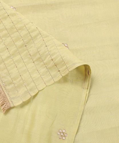 Lime_Green_Handloom_Chanderi_Silk_Dupatta_With_Gota_Floral_Booties_And_Kiran_Lace_WeaverStory_04