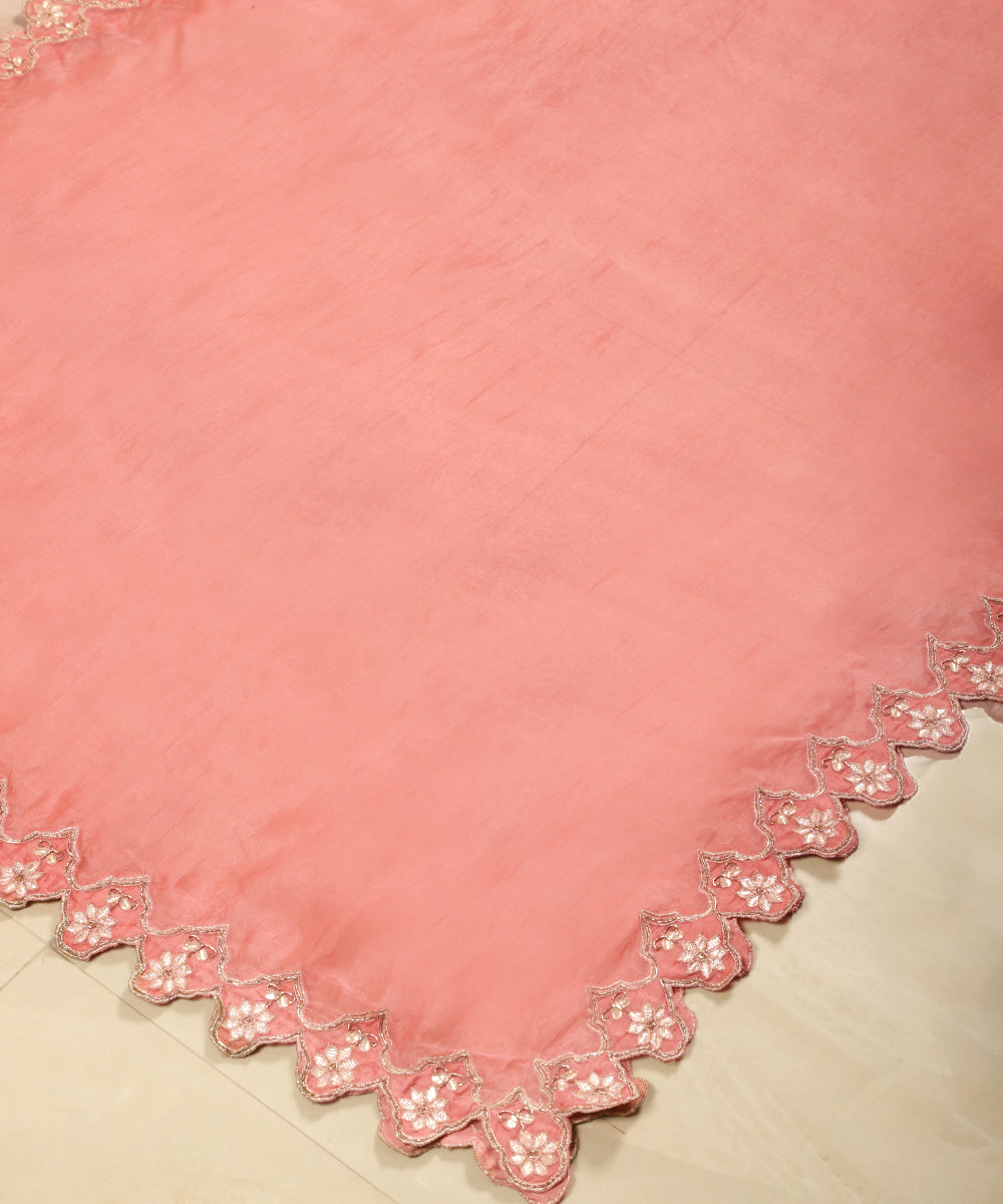Peach_Handloom_Scalloped_Border_Organza_Dupatta_With_Embroidery_WeaverStory_03