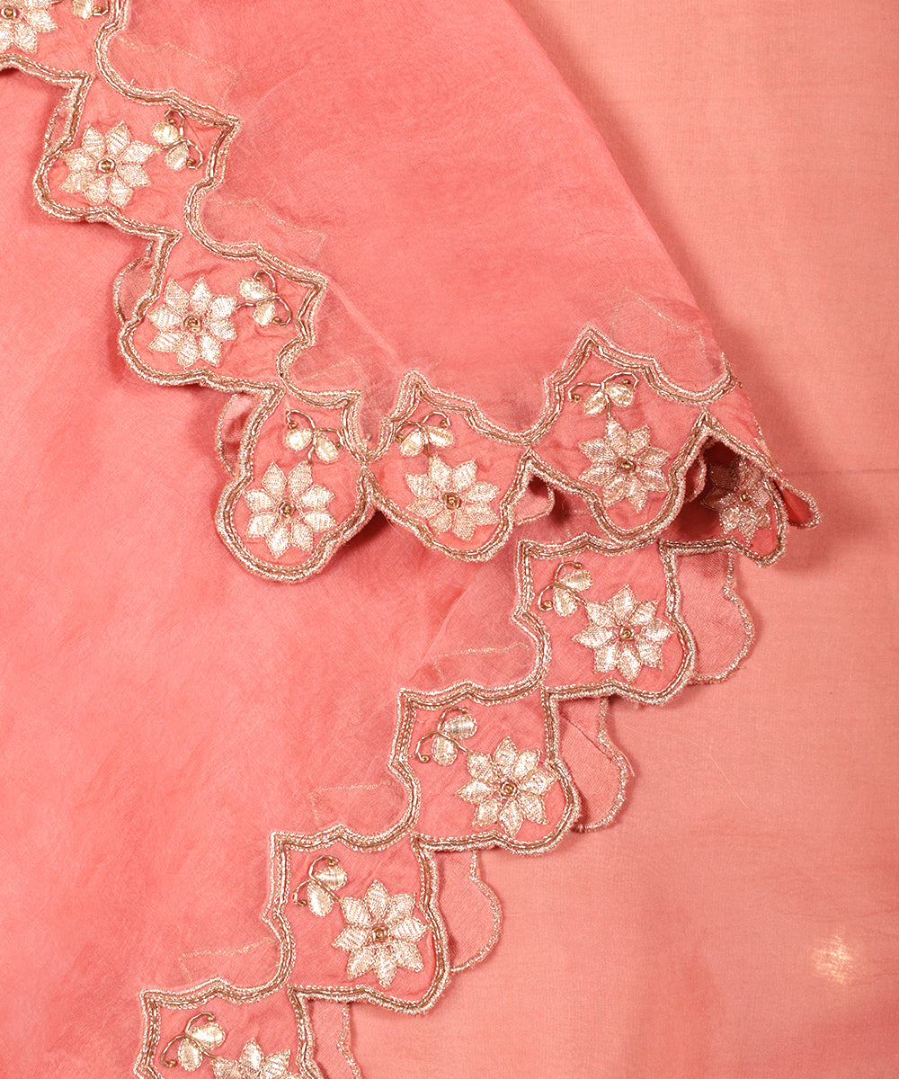 Peach_Handloom_Scalloped_Border_Organza_Dupatta_With_Embroidery_WeaverStory_04