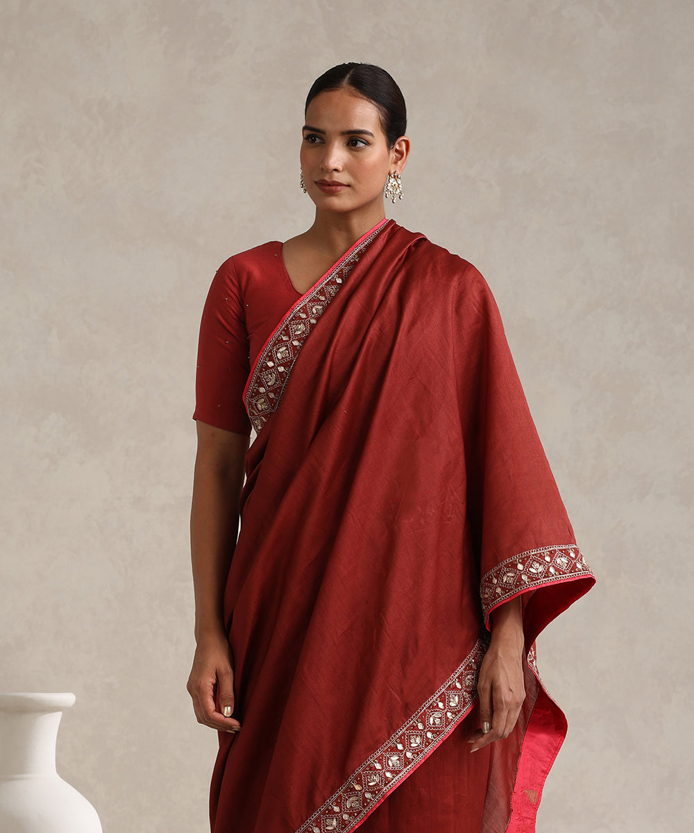 Maroon_Chanderi_Saree_With_Hand_Embroidered_Scalloped_Border_WeaverStory_02