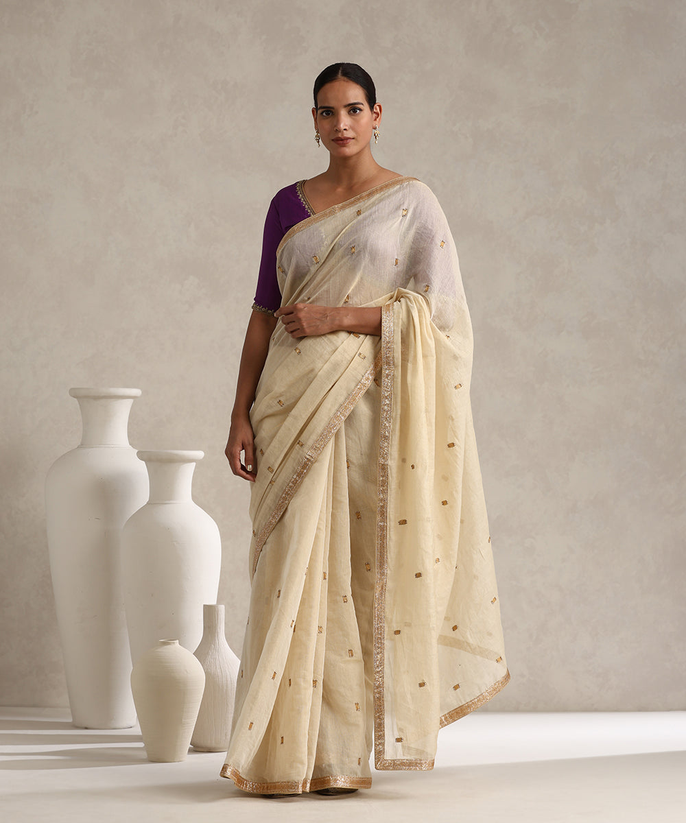 Off_White_Chanderi_Tissue_Saree_With_All_Over_Gota_Boota_WeaverStory_01