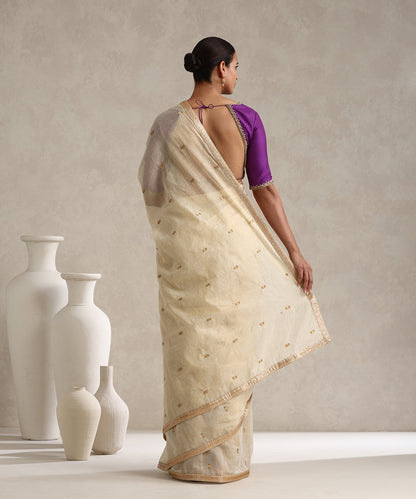 Off_White_Chanderi_Tissue_Saree_With_All_Over_Gota_Boota_WeaverStory_03