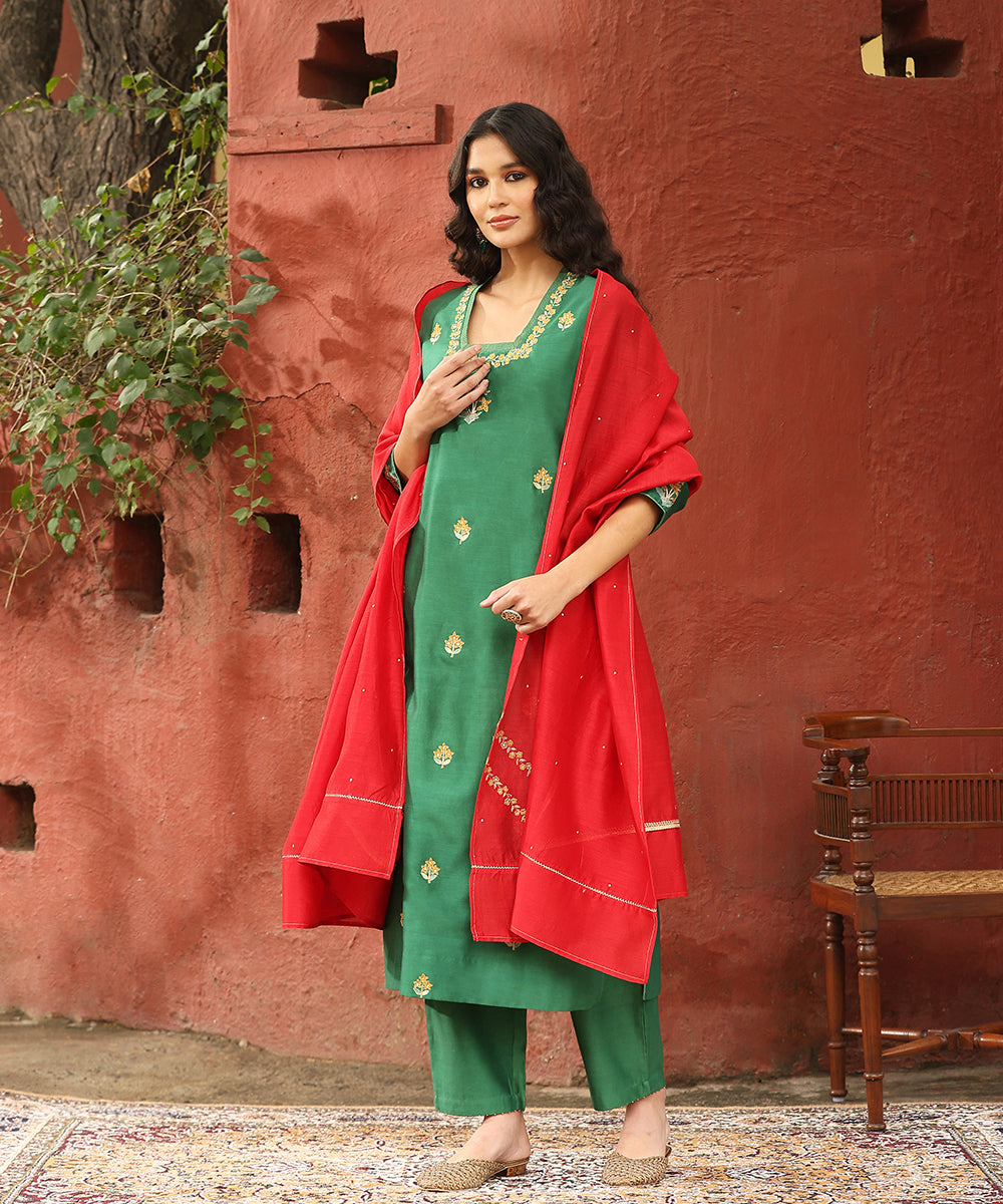 Sage Green Embroidered Pure Chanderi Silk Kurta With Pants And Plum Red Dupatta