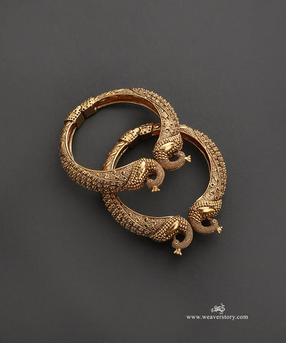 Aleena Handcrafted Gold Plated Alloy Bangles Set