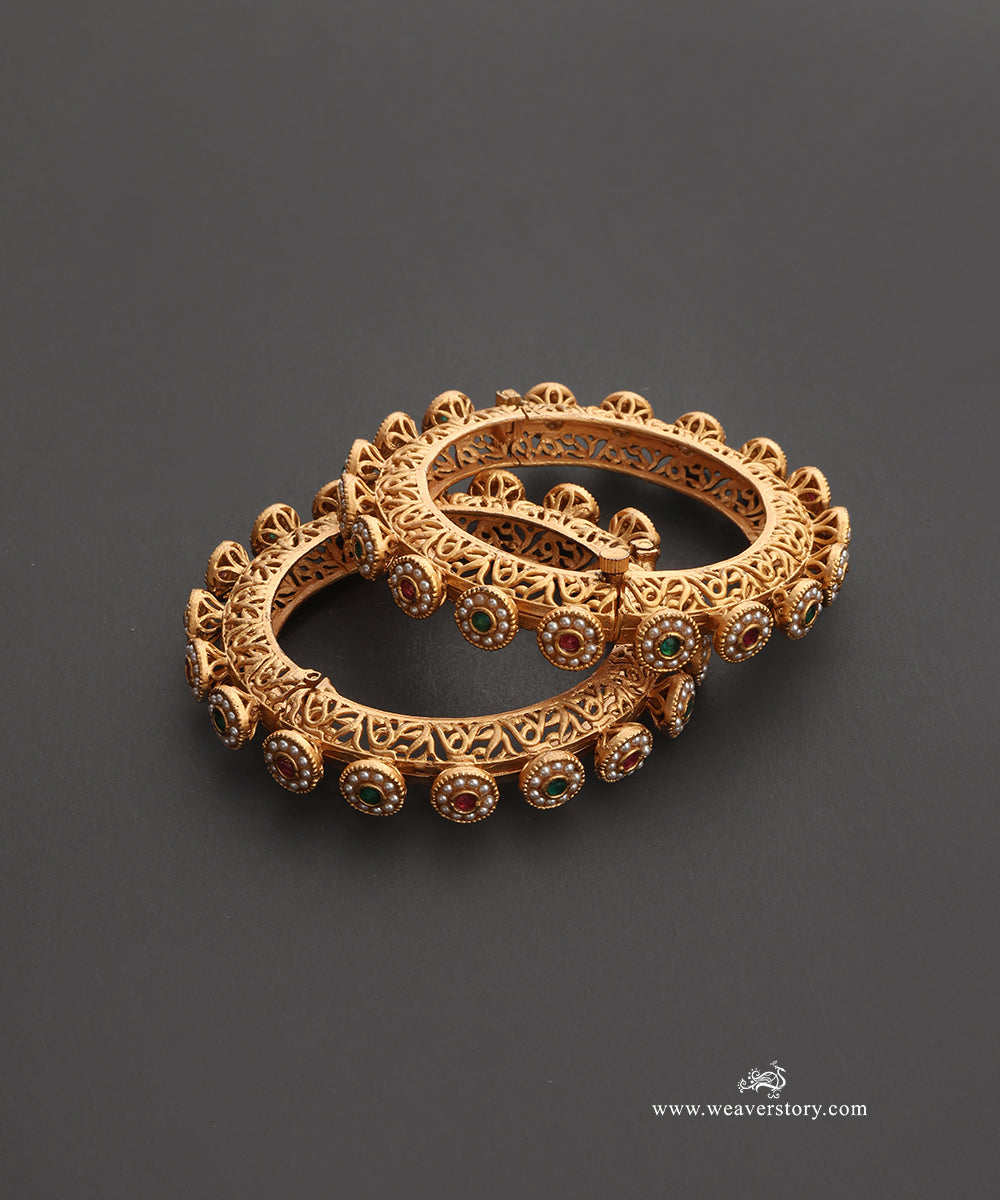 Abeer Handcrafted Gold Plated Alloy Bangles Set