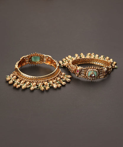 Hanifa_Handcrafted_Alloy_Gold_Plated_Bangles_With_Semi_Precious_Stones_WeaverStory_03