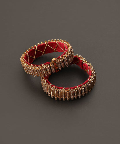 Neena_Handcrafted_Alloy_Gold_Plated_Bangles_WeaverStory_02