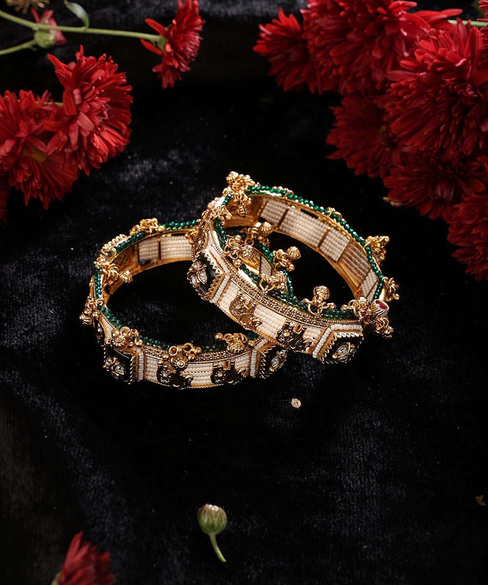 Kiara_Handcrafted_Alloy_Gold_Plated_Bangles_With_Semi_Precious_Stones_WeaverStory_01
