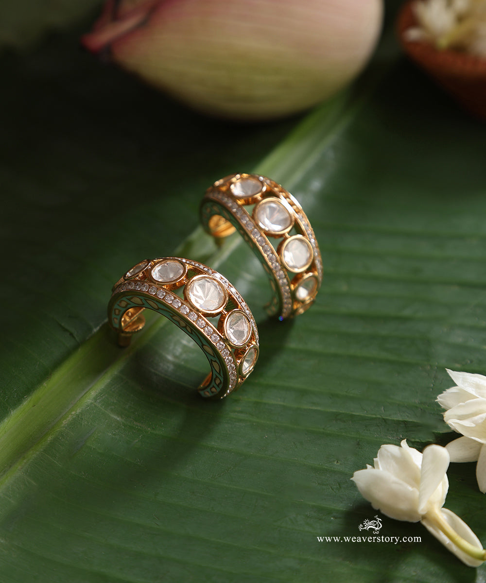 Shayna_Handcrafted_Gold_Plated_Alloy_Earrings_WeaverStory_01