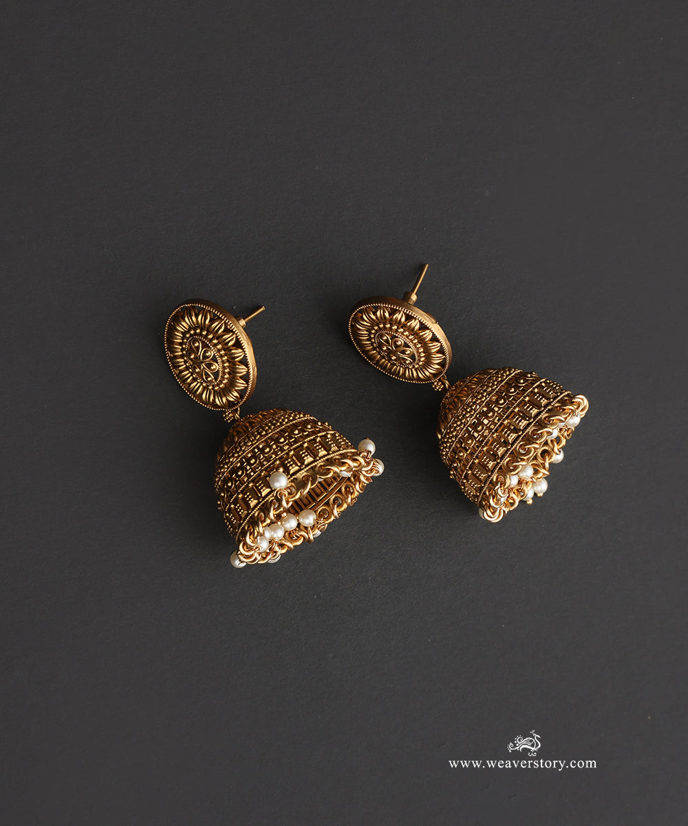 Shanaya_Handcrafted_Gold_Plated_Alloy_Earrings_WeaverStory_02