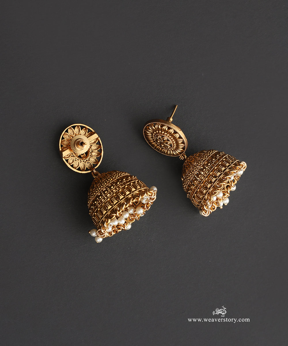 Shanaya_Handcrafted_Gold_Plated_Alloy_Earrings_WeaverStory_03