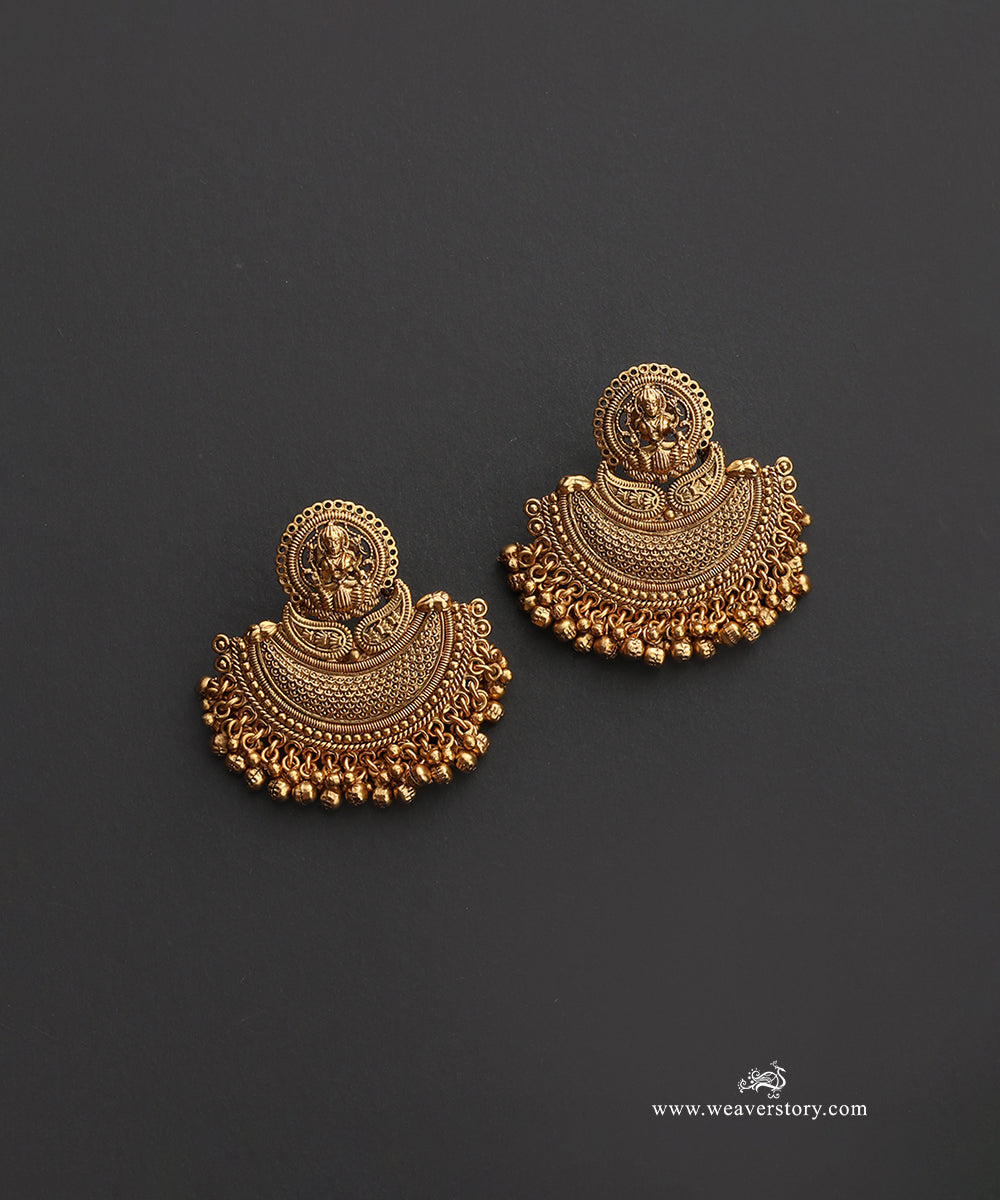 Sahira_Handcrafted_Gold_Plated_Alloy_Earrings_WeaverStory_02
