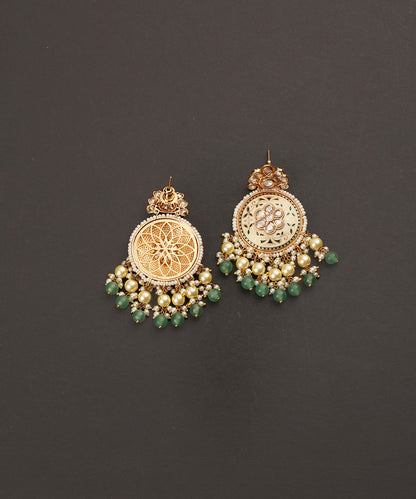 Saloni_Handcrafted_Alloy_Gold_Plated_Necklace_Set_With_Semi_Precious_Stones_And_Multistrand_Pearl_Ladi_WeaverStory_03