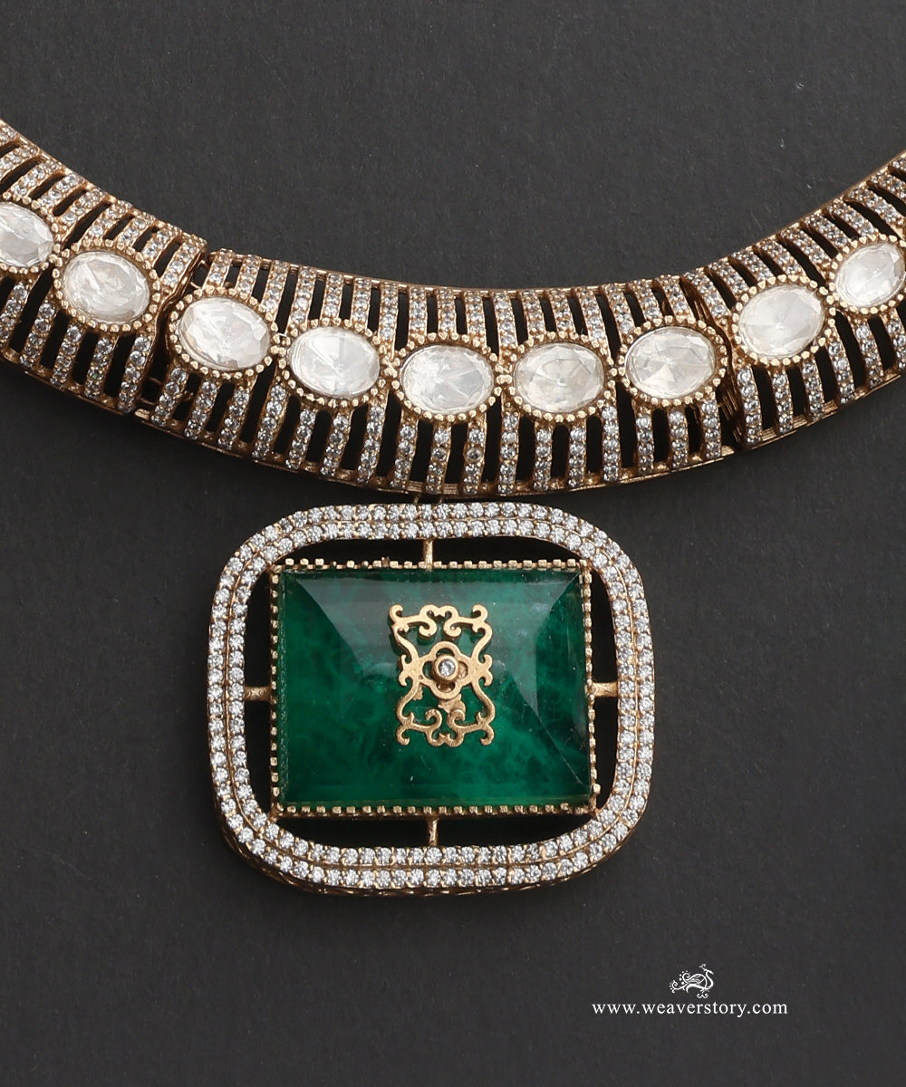 Sehar_Handcrafted_Alloy_Necklace_Set_With_Gold_Plating_WeaverStory_04