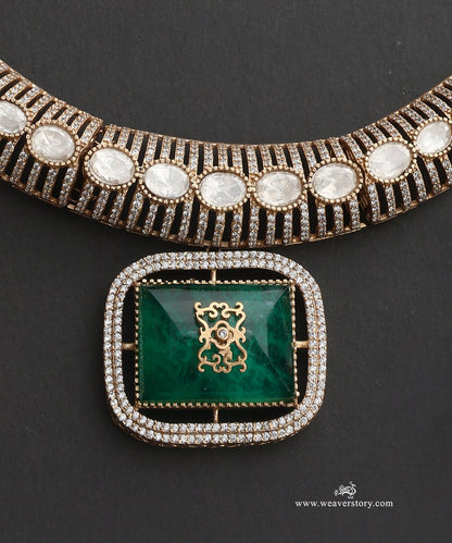 Sehar_Handcrafted_Alloy_Necklace_Set_With_Gold_Plating_WeaverStory_04