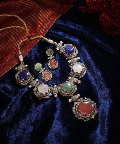 Viana_Handcrafted_Alloy_Gold_Plated_Necklace_With_Colourful_Semi_Precious_Stones_WeaverStory_01