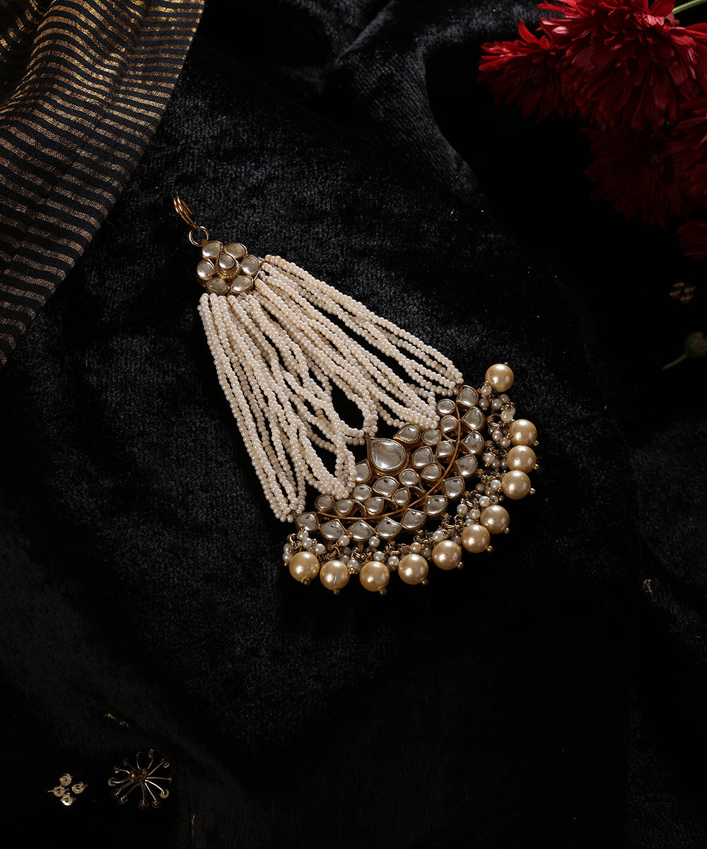 Hoor_Handcrafted_Alloy_Gold_Plated_Pasa_With_Multistrand_Pearls_And_Semi_Precious_Stones_WeaverStory_01