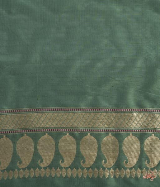 Jade_Green_Kadhwa_Booti_Saree_with_Meenakari_WeaverStory_05