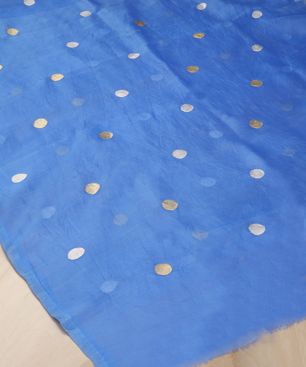 Handloom_Royal_Blue_Organza_Silk_Saree_With_Buttis_WeaverStory_03