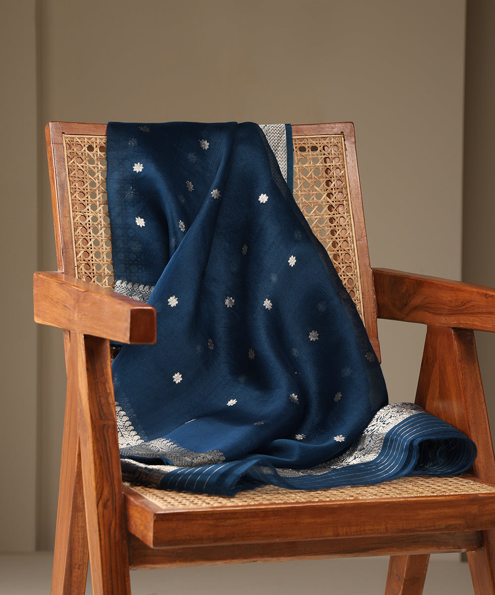 Teal_Green_Handloom_Pure_Kora_Silk_Banarasi_Dupatta_With_Zari_Booti_WeaverStory_01