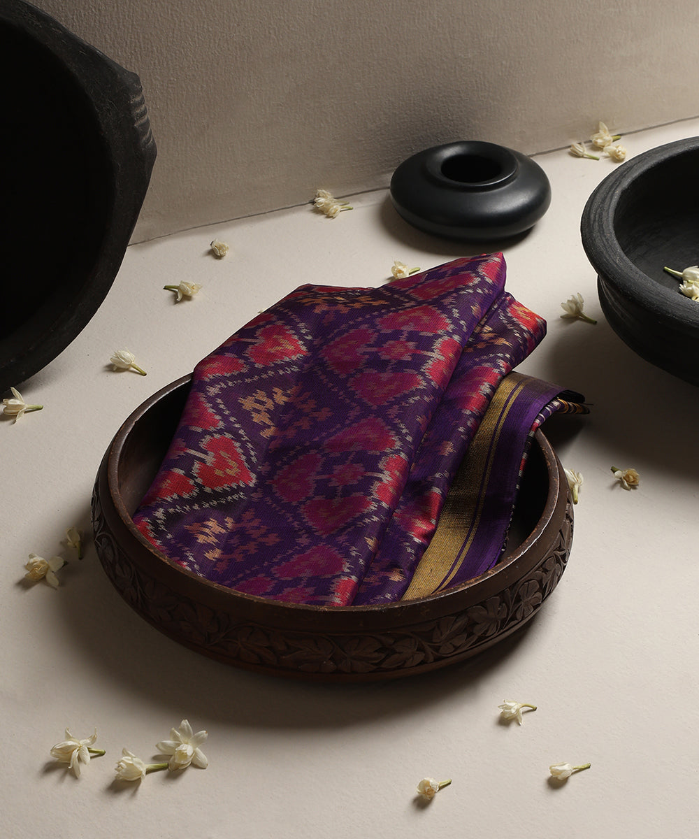 Handloom_Purple_Mulberry_Silk_Ikat_Patola_Dupatta_With_Gold_Tissue_Border_WeaverStory_01
