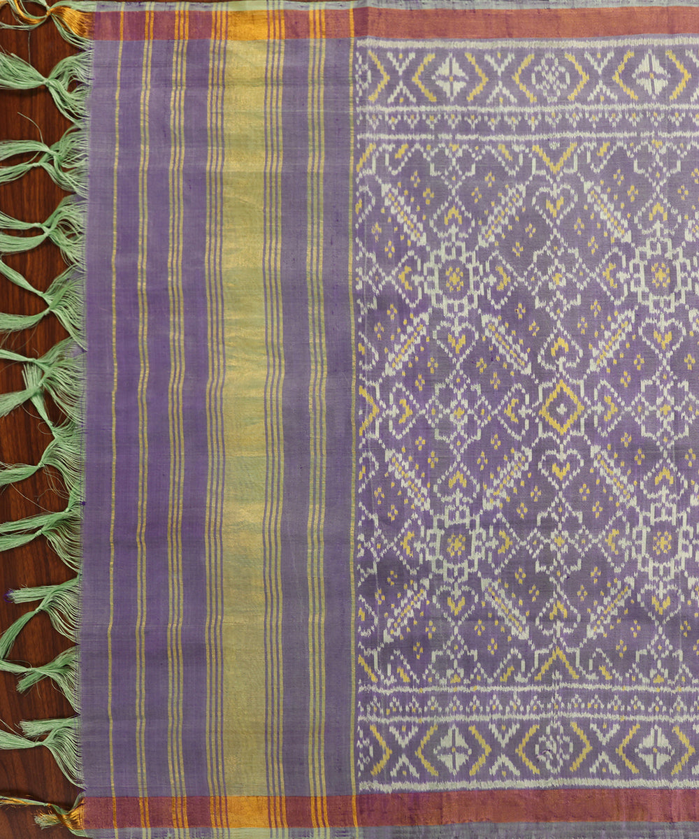 Handloom_Blue_And_Green_Shot_Colour_Pure_Mulberry_Silk_Ikat_Patola_Dupatta_WeaverStory_02