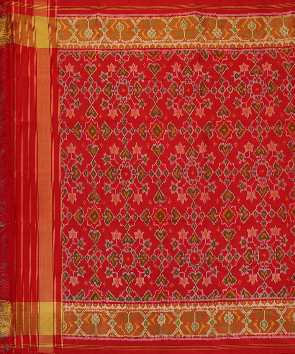 Handloom_Red_Mulberry_Silk_Ikat_Patola_Dupatta_With_Mustard_Tissue_Border_WeaverStory_02