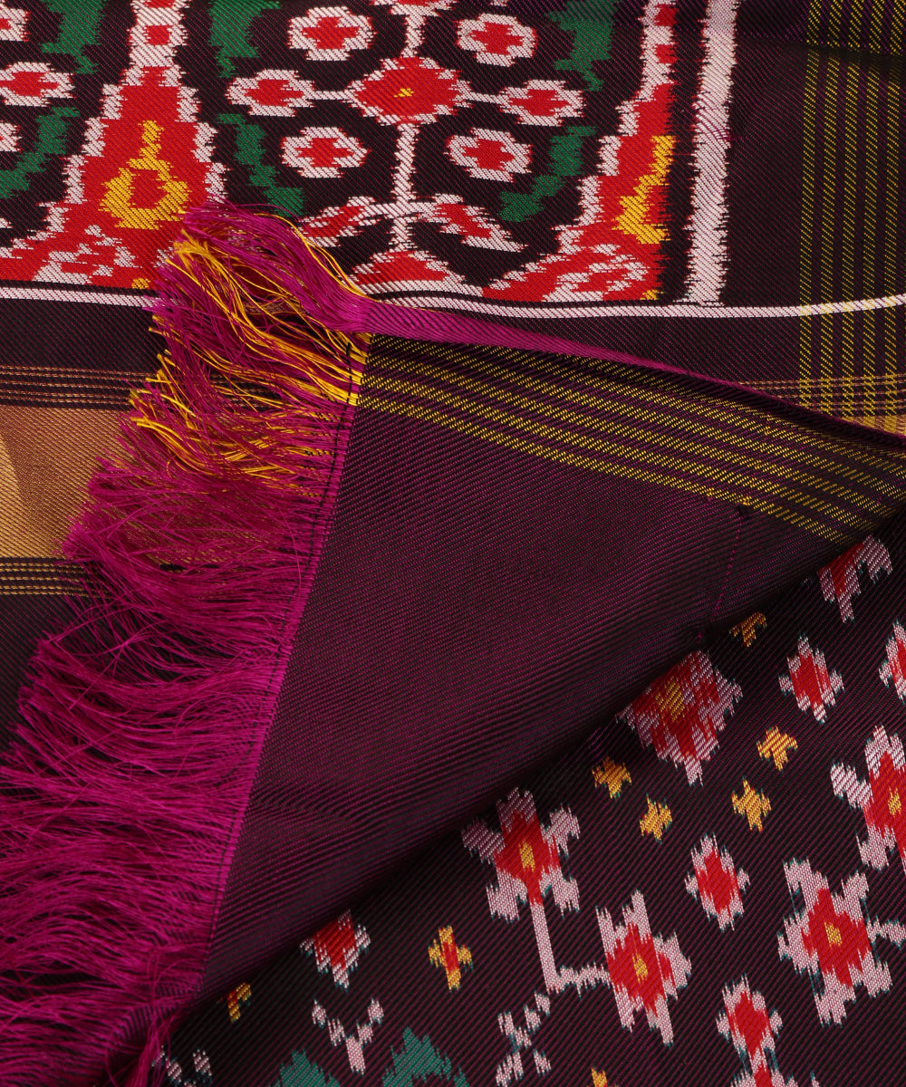 Handloom_Purple_Twill_Weave_Pure_Mulberry_Silk_Ikat_Patola_Dupatta_With_Goemtric_And_Tissue_Border_WeaverStory_04