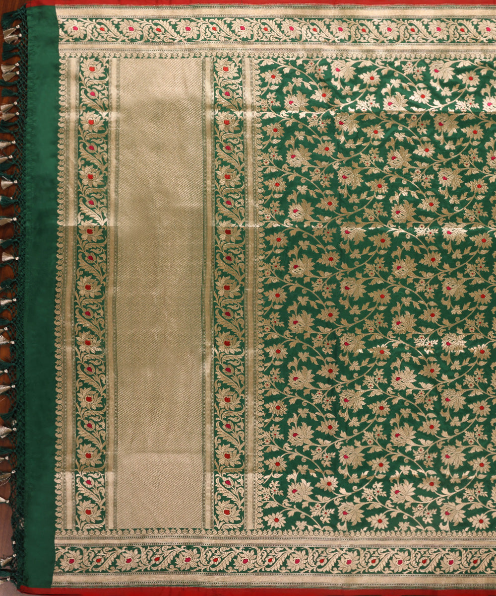 Handloom_Emerald_Green_Pure_Katan_Silk_Banarasi_Dupatta_With_Floral_Jaal_And_Red_And_Pink_Meena_WeaverStory_02