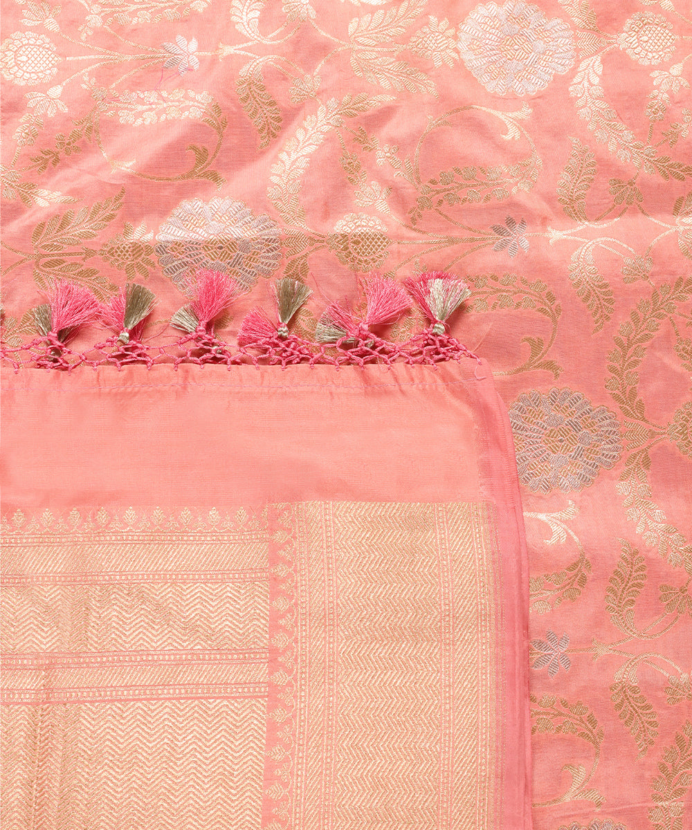 Light_Pink_Handloom_Pure_Katan_Silk_Banarasi_Dupatta_With_Mehraab_Jaal_And_Silver_Meena_WeaverStory_04