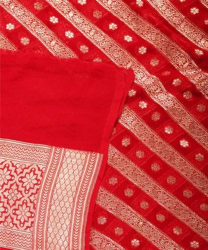 Handloom_Red_Pure_Georgette_Banarasi_Dupatta_With_Ada_Jaal_WeaverStory_04