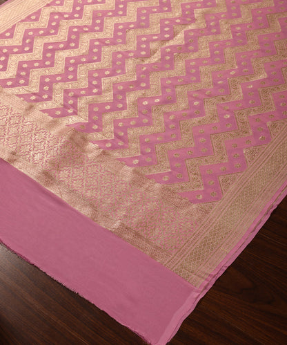 Handloom_Pink_Pure_Georgette_Banarasi_Dupatta_With_Chevron_Design_WeaverStory_03