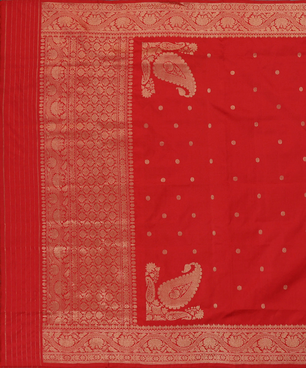 Red_Handloom_Pure_Katan_Silk_Banarasi_Dupatta_With_Konia_And_Booti_WeaverStory_02