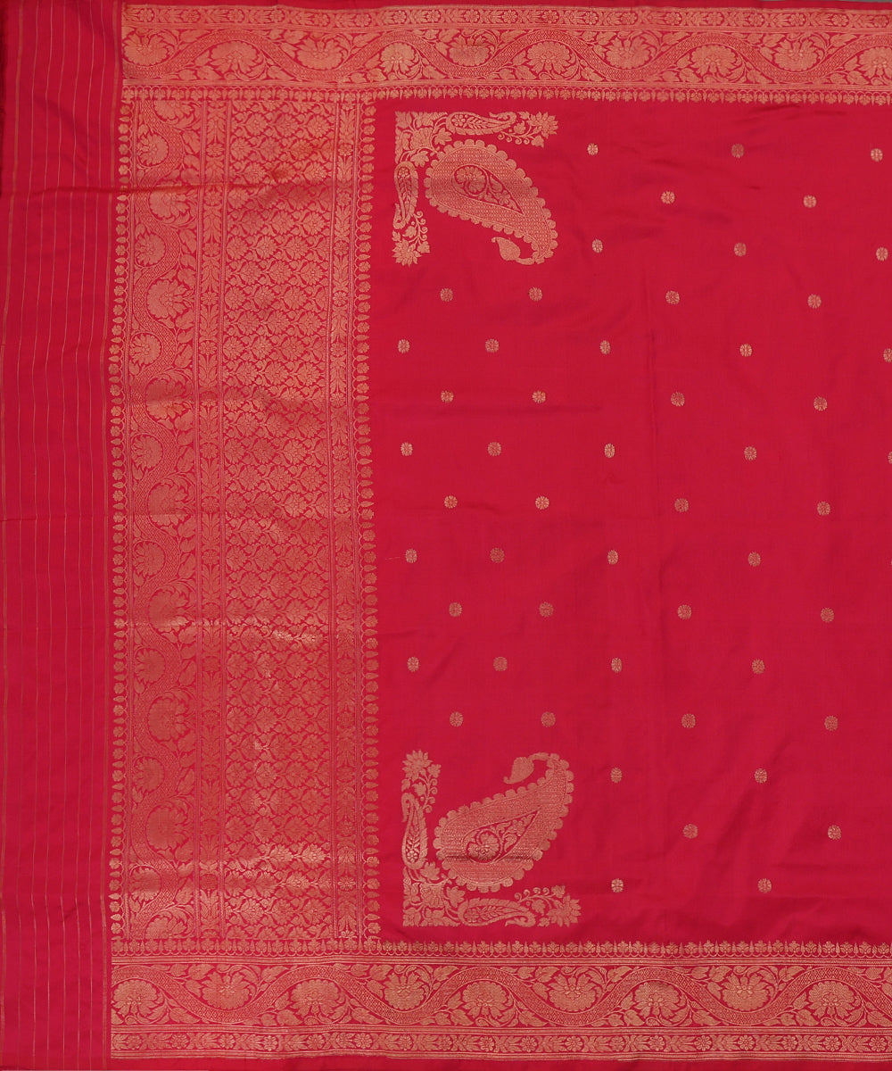 Handloom_Carrot_Pink_Pure_Katan_Silk_Banarasi_Dupatta_With_Konia_And_Booti_WeaverStory_02