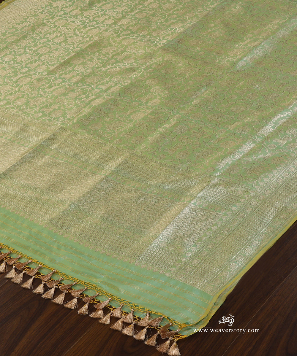 Handloom_Lemon_Green_Pure_Katan_Silk_Kimkhab_Shikargah_Banarasi_Dupatta_WeaverStory_03