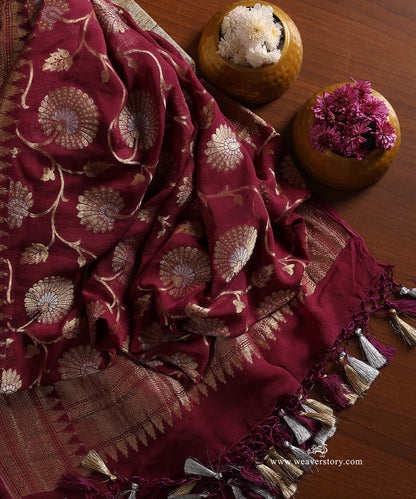Handloom_Wine_Pure_Jeorgette_Cutwork_Banarasi_Duptta_With_Floral_Jall_WeaverStory_01