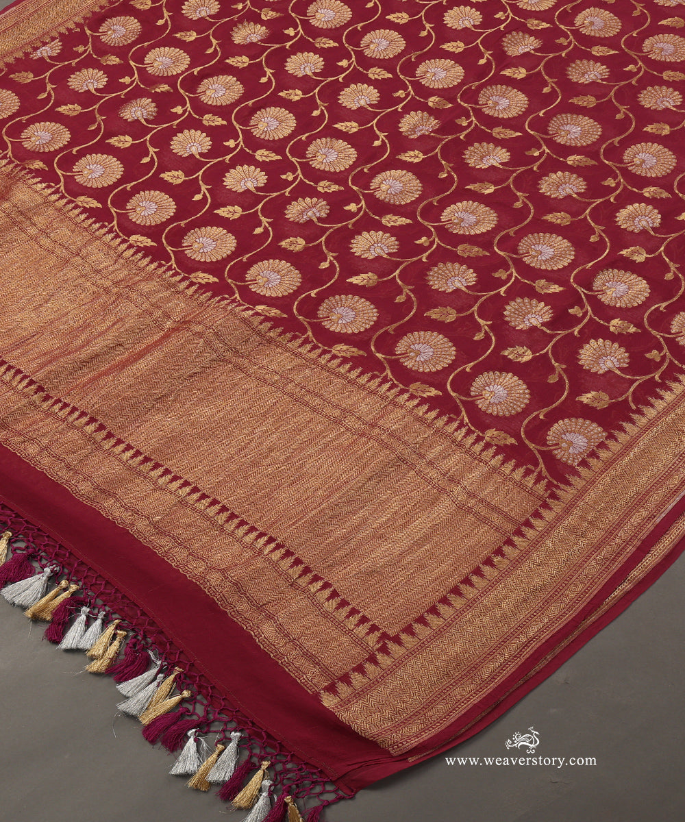 Handloom_Wine_Pure_Jeorgette_Cutwork_Banarasi_Duptta_With_Floral_Jall_WeaverStory_03