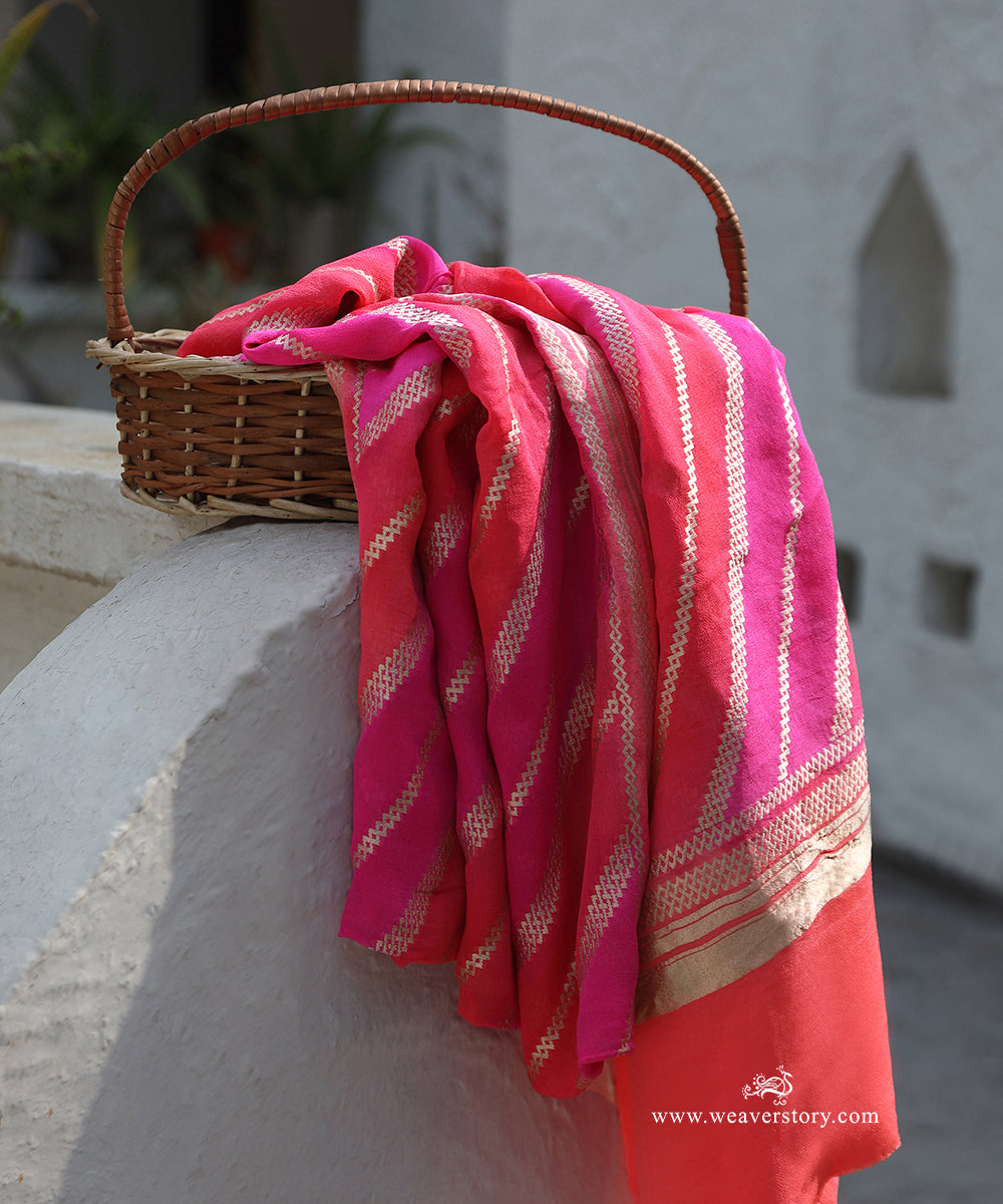 Handloom_Pink_And_Carrot_Pure_Georgette_Banarasi_Rangkat_Dupatta_With_Gold_Zari_Diagonal_Bel_WeaverStory_01