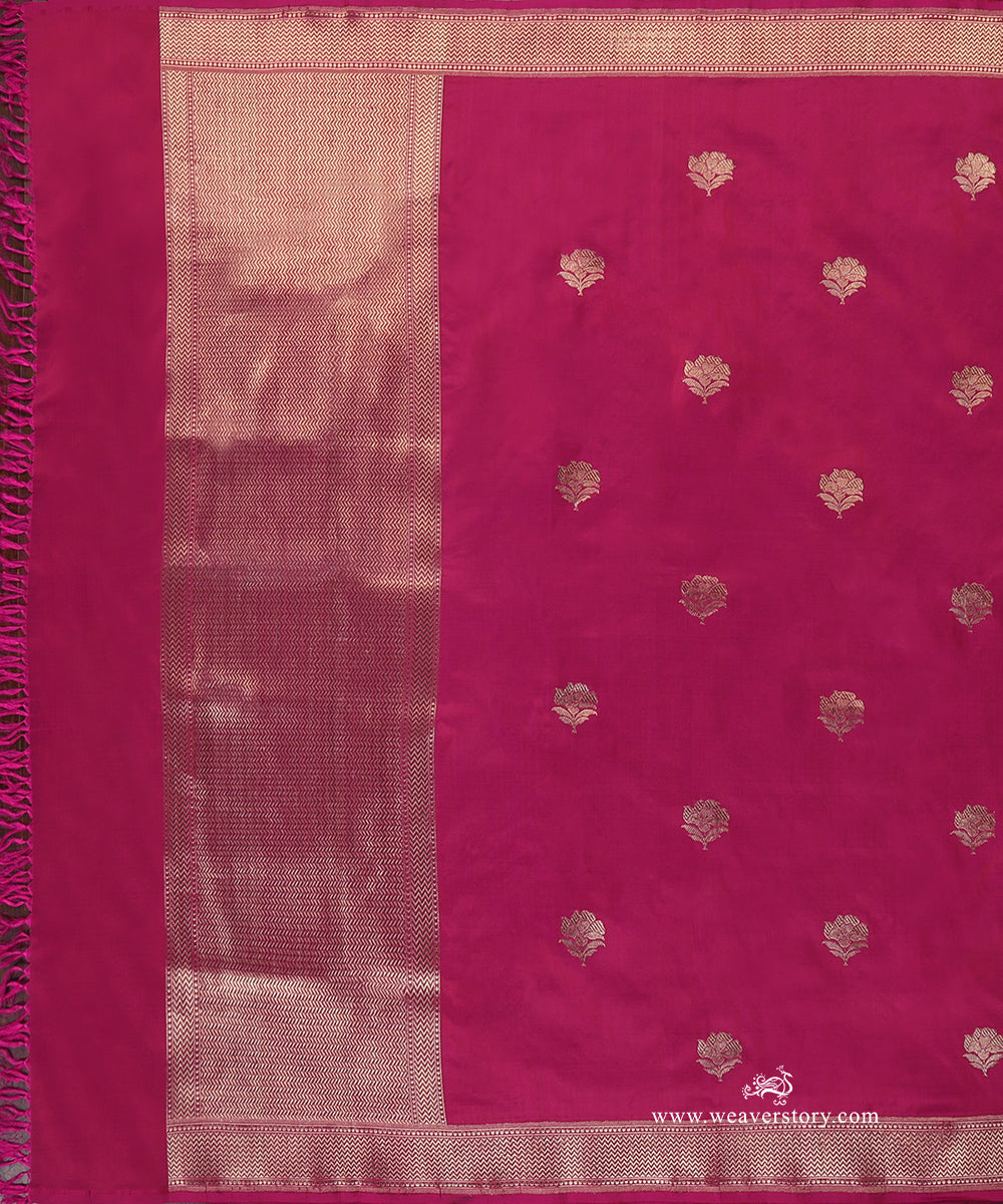 Pink_Handloom_Pure_Katan_Silk_Banarasi_Dupatta_With_Small_Rose_Motif_Kadhwa_Boota_WeaverStory_02