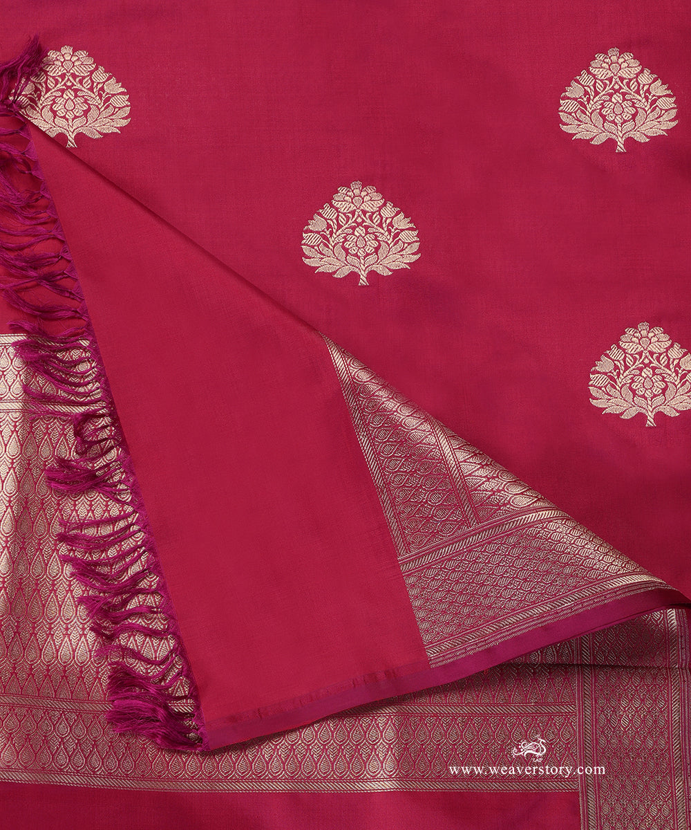 Plum_Handloom_Pure_Katan_Silk_Banarasi_Dupatta_With_Floral_Kadhwa_Boota_And_Saffron_Border_WeaverStory_04