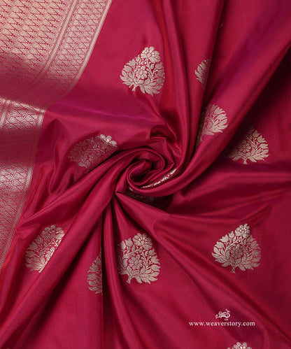 Plum_Handloom_Pure_Katan_Silk_Banarasi_Dupatta_With_Floral_Kadhwa_Boota_And_Saffron_Border_WeaverStory_05