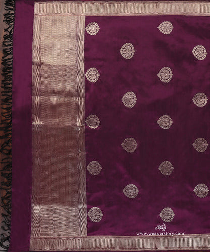 Purple_Handloom_Pure_Katan_Silk_Banarasi_Dupatta_With_Guldasta_Motif_Kadhwa_Boota_And_Saffron_Border_WeaverStory_02