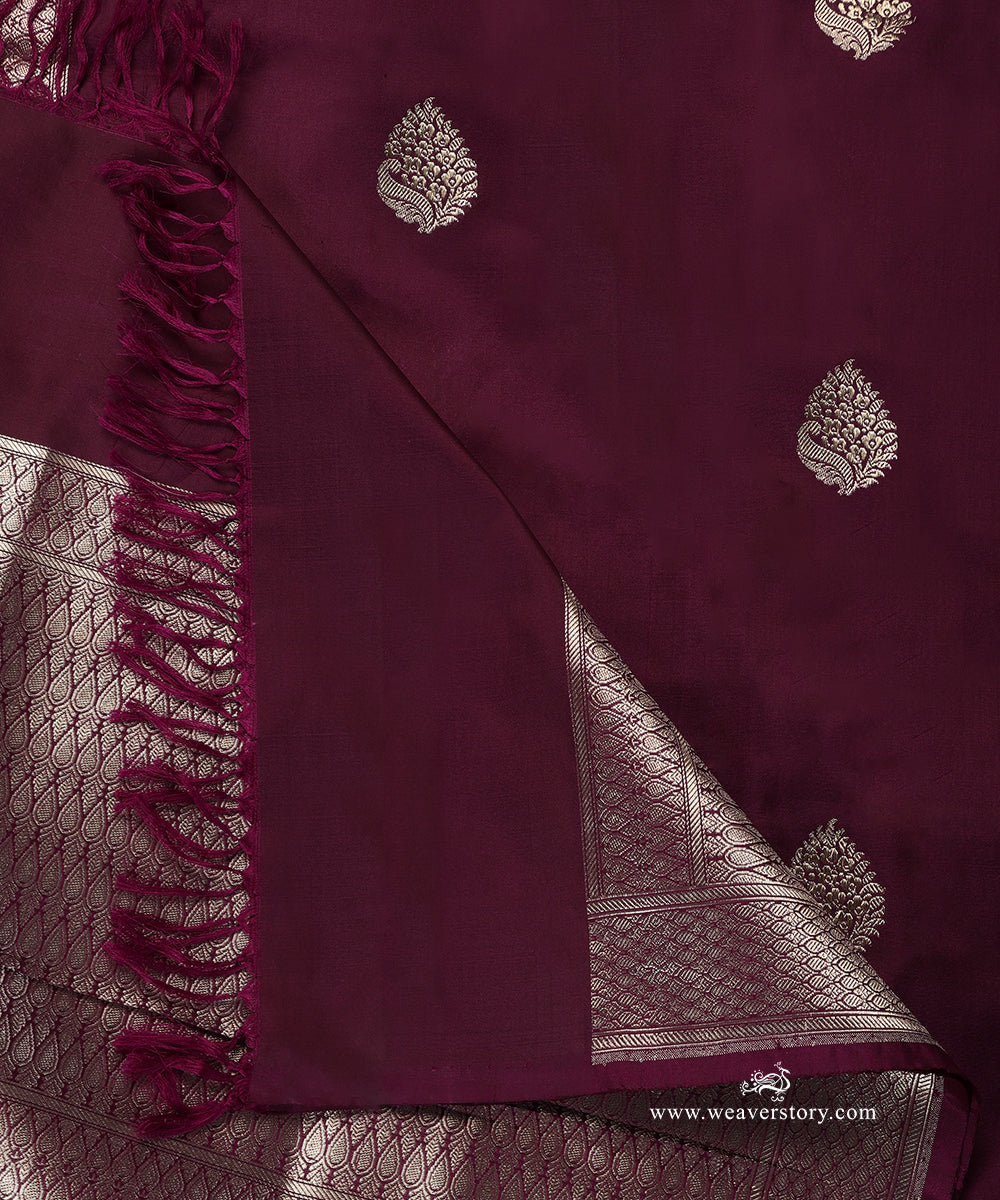 Purple_Handloom_Pure_Katan_Silk_Banarasi_Dupatta_With_Kadhwa_Boota_WeaverStory_04