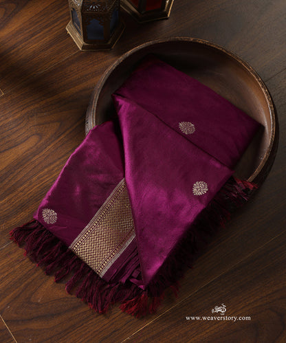 Plum_Handloom_Pure_Katan_Silk_Banarasi_Dupatta_With_Kadhwa_Boota_And_Saffron_Border_WeaverStory_01