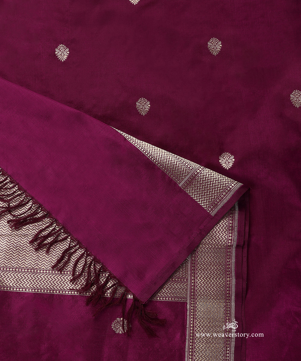 Plum_Handloom_Pure_Katan_Silk_Banarasi_Dupatta_With_Kadhwa_Boota_And_Saffron_Border_WeaverStory_04