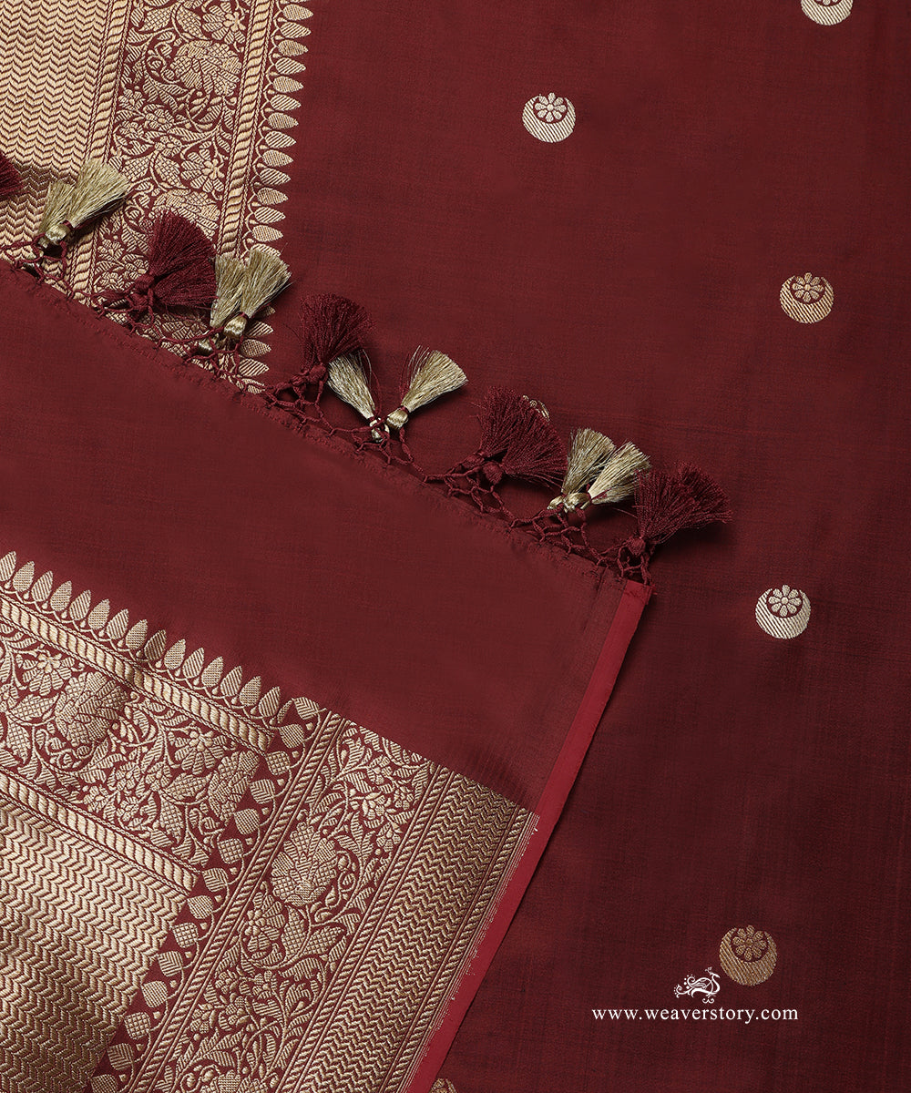 Maroon_Handloom_Pure_Katan_Silk_Banarasi_Chand_Boota_Dupatta_WeaverStory_04