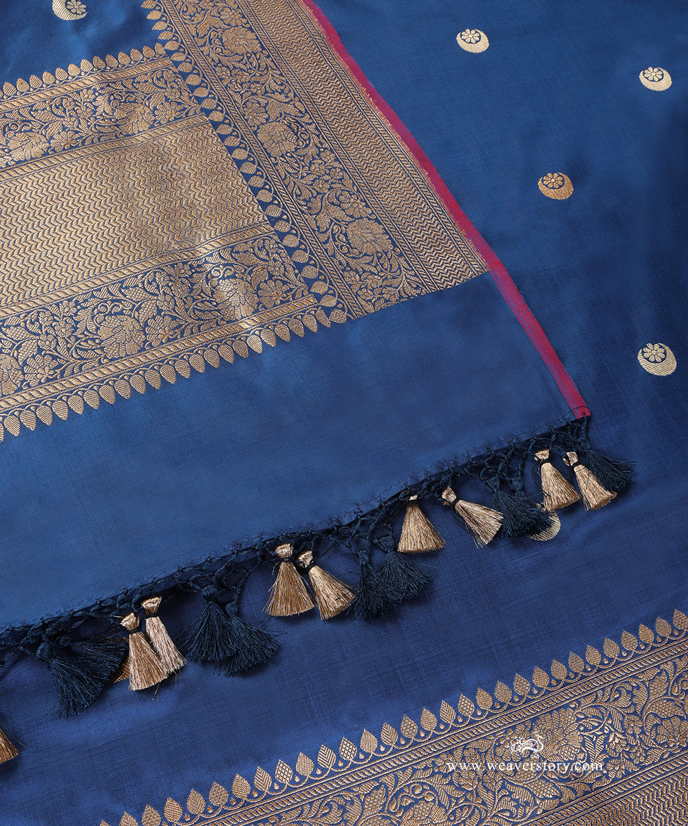 Electric_Blue_Handloom_Pure_Katan_Silk_Banarasi_Dupatta_With_With_Chand_Boota_WeaverStory_04