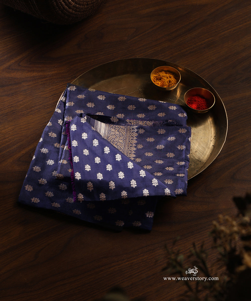 Navy_Blue_Handloom_Pure_Katan_Silk_Banarasi_Dupatta_With_Small_Flower_WeaverStory_01